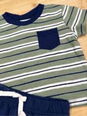 MAX & MARCUS 2 piece short set size toddler boys 3T